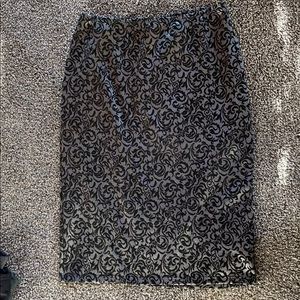 Flattering pencil skirt